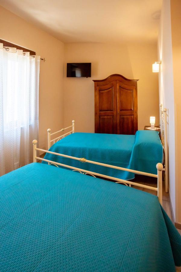 Il Paesaggio Lunare Aliano Extérieur photo