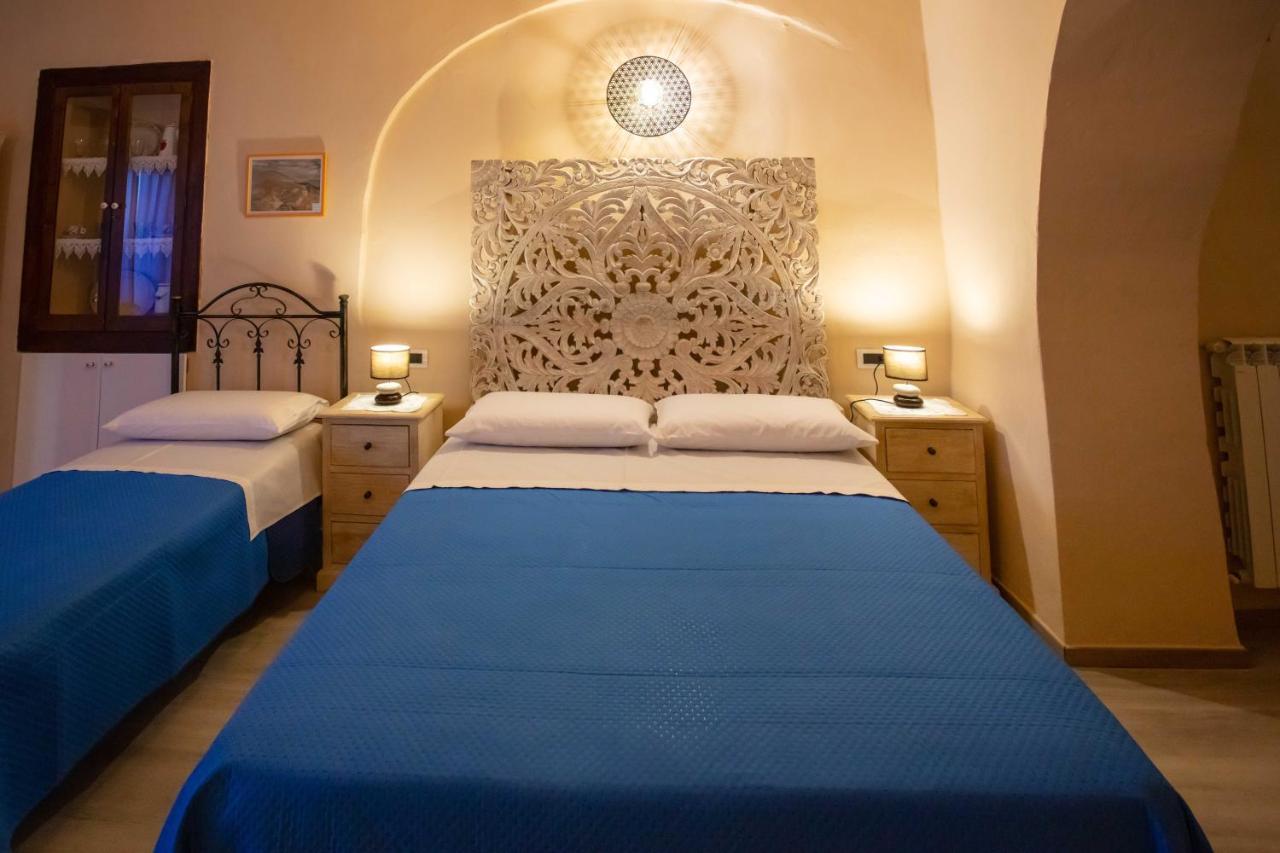 Il Paesaggio Lunare Aliano Extérieur photo